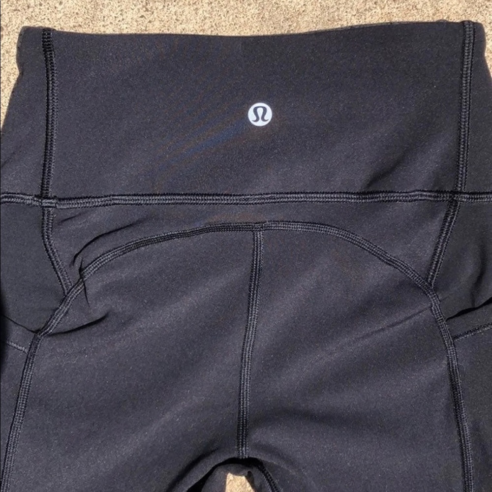lululemon leggings - Picture 3 of 4
